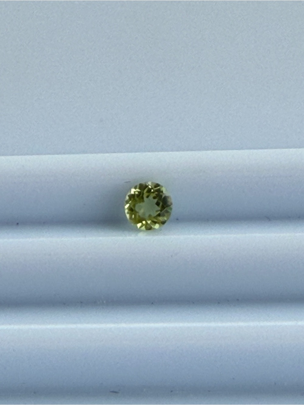 Round Faceted Lemon-Green Peridot Gemstone .28 carats